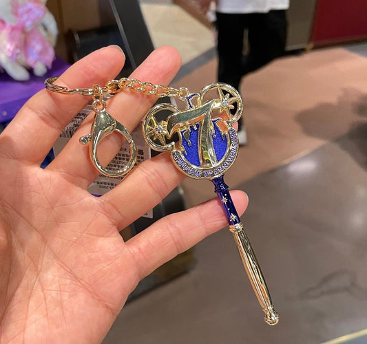 Disney authentic 2023 Metal Key Keychain 7th anniversary Disneyland exclusive