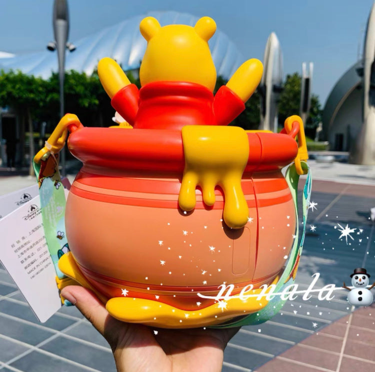 Disney authentic with tag Winnie the pooh popcorn bucket Disneyland exclusive