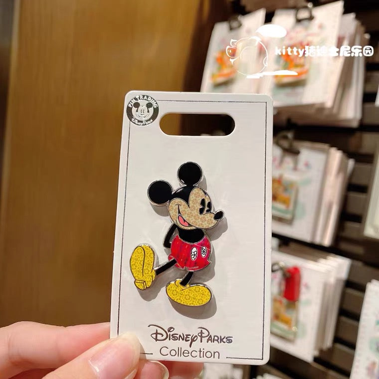 Disney park Mickey Mouse pin trading authentic disneyland