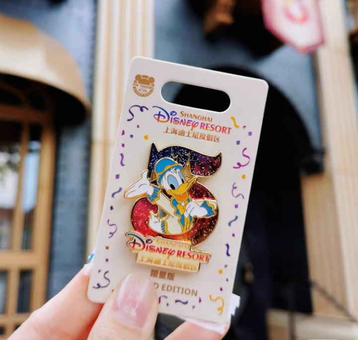 Shanghai Disney 5th year anniversary limited pin Donald Duck