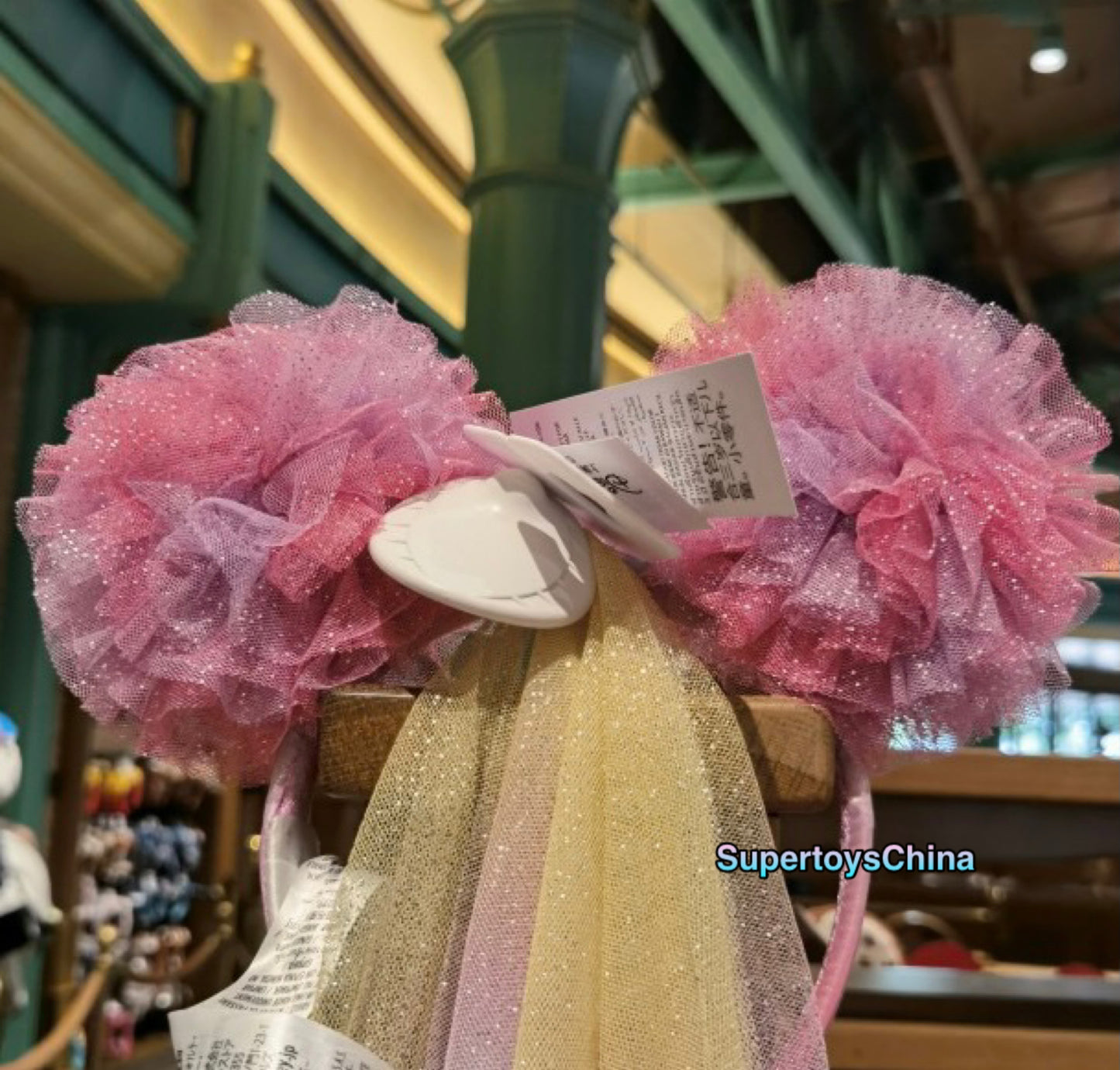 Disney Park Minnie ear pink flowers headband veil disneyland