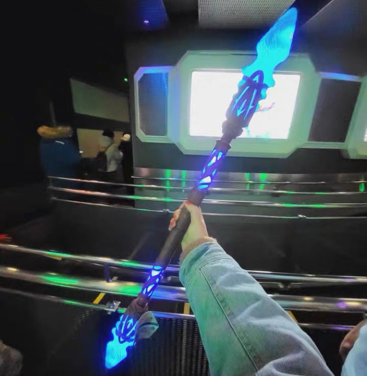 AVATAR / PANDORA Disney Parks Exclusive Spear/Dagger Light Up Set