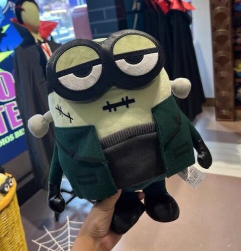 Universal Studios Halloween Minion Frankenstein