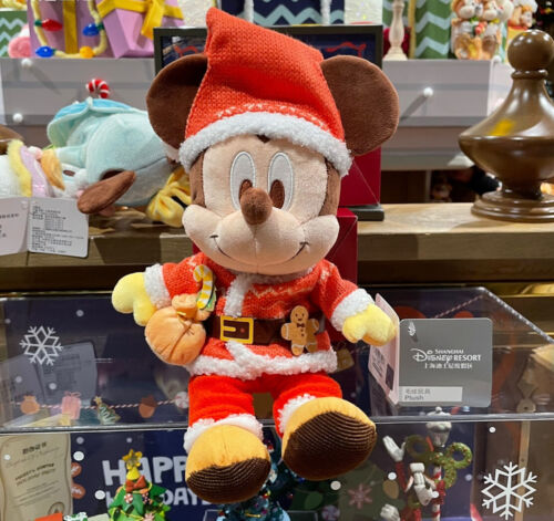 Disney 2022 christmas holidays mickey mouse plush disneyland exclusive stuff
